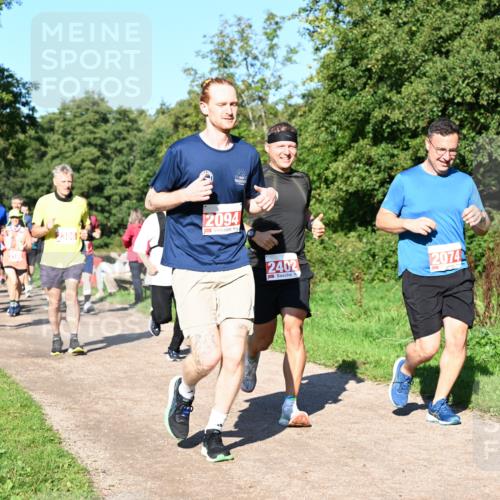 27.09.2026 - 35. Volkslauf durch das schöne Alstertal Dr. Thomas Lammeyer http://msf.ph/oto/10563323 27.09.2026 10:26:33 Laufen 2386, 2094, 2402, 2074 meine-sportfotos.de