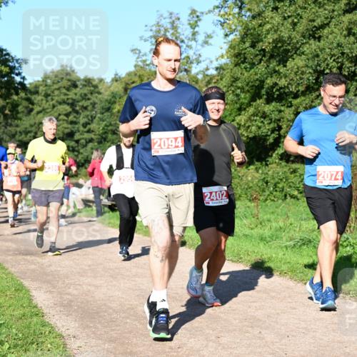 27.09.2026 - 35. Volkslauf durch das schöne Alstertal Dr. Thomas Lammeyer http://msf.ph/oto/10563324 27.09.2026 10:26:33 Laufen 2956, 2094, 2402, 2074 meine-sportfotos.de