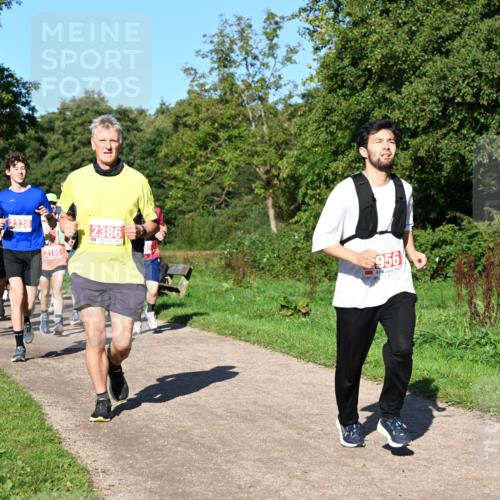 27.09.2026 - 35. Volkslauf durch das schöne Alstertal Dr. Thomas Lammeyer http://msf.ph/oto/10563334 27.09.2026 10:26:35 Laufen 2170, 2338, 2169, 2386, 956 meine-sportfotos.de