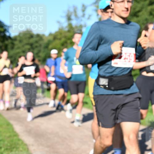 27.09.2026 - 35. Volkslauf durch das schöne Alstertal Dr. Thomas Lammeyer http://msf.ph/oto/10563366 27.09.2026 10:26:40 Laufen  meine-sportfotos.de