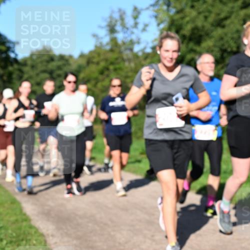 27.09.2026 - 35. Volkslauf durch das schöne Alstertal Dr. Thomas Lammeyer http://msf.ph/oto/10563393 27.09.2026 10:26:45 Laufen  meine-sportfotos.de