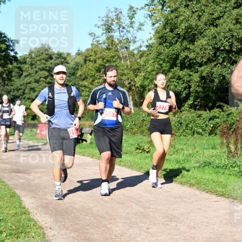 27.09.2026 - 35. Volkslauf durch das schöne Alstertal Dr. Thomas Lammeyer http://msf.ph/oto/10563425 27.09.2026 10:26:50 Laufen 21, 2087, 2378 meine-sportfotos.de