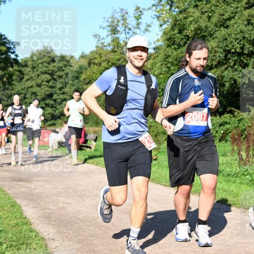27.09.2026 - 35. Volkslauf durch das schöne Alstertal Dr. Thomas Lammeyer http://msf.ph/oto/10563430 27.09.2026 10:26:51 Laufen 21, 2087, 2378 meine-sportfotos.de