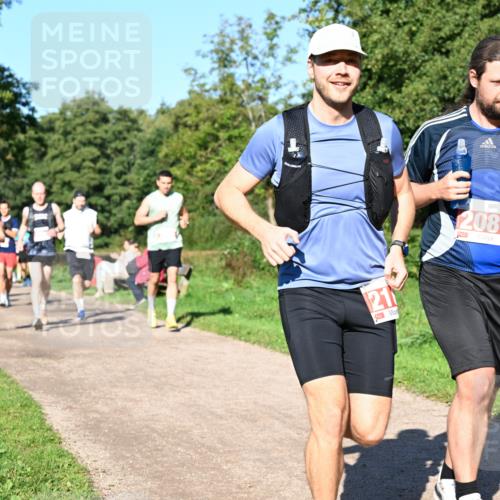 27.09.2026 - 35. Volkslauf durch das schöne Alstertal Dr. Thomas Lammeyer http://msf.ph/oto/10563433 27.09.2026 10:26:51 Laufen 21, 2087 meine-sportfotos.de