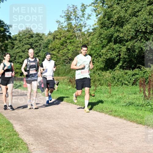 27.09.2026 - 35. Volkslauf durch das schöne Alstertal Dr. Thomas Lammeyer http://msf.ph/oto/10563443 27.09.2026 10:26:53 Laufen 2199, 343, 2398, 2000 meine-sportfotos.de