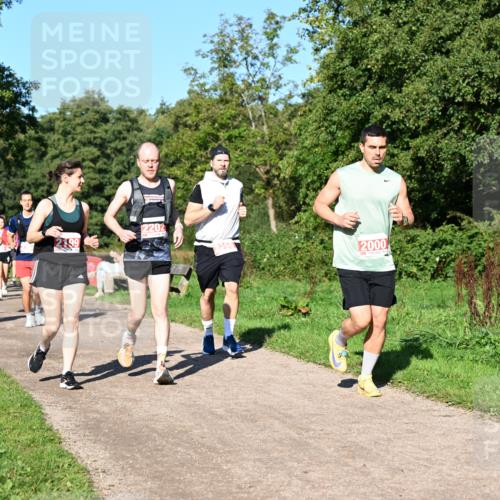 27.09.2026 - 35. Volkslauf durch das schöne Alstertal Dr. Thomas Lammeyer http://msf.ph/oto/10563448 27.09.2026 10:26:54 Laufen 2199, 2202, 398, 2000 meine-sportfotos.de