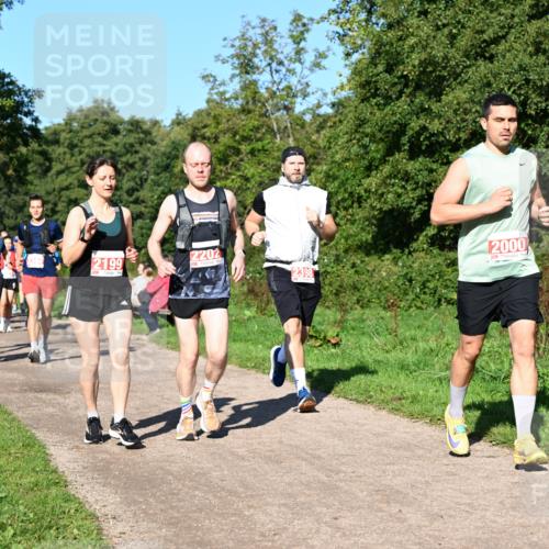 27.09.2026 - 35. Volkslauf durch das schöne Alstertal Dr. Thomas Lammeyer http://msf.ph/oto/10563452 27.09.2026 10:26:54 Laufen 2199, 2202, 2000, 2398 meine-sportfotos.de