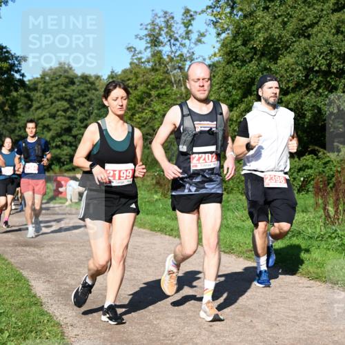 27.09.2026 - 35. Volkslauf durch das schöne Alstertal Dr. Thomas Lammeyer http://msf.ph/oto/10563459 27.09.2026 10:26:55 Laufen 2343, 2199, 2202, 2398 meine-sportfotos.de