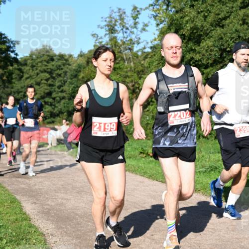 27.09.2026 - 35. Volkslauf durch das schöne Alstertal Dr. Thomas Lammeyer http://msf.ph/oto/10563462 27.09.2026 10:26:56 Laufen 2199, 2202, 2398 meine-sportfotos.de
