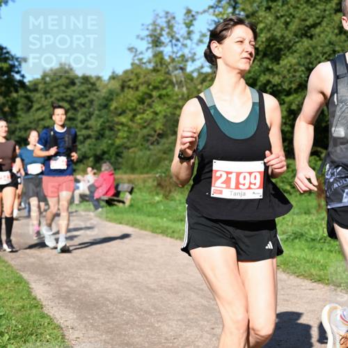 27.09.2026 - 35. Volkslauf durch das schöne Alstertal Dr. Thomas Lammeyer http://msf.ph/oto/10563465 27.09.2026 10:26:56 Laufen 2199, 2202 meine-sportfotos.de
