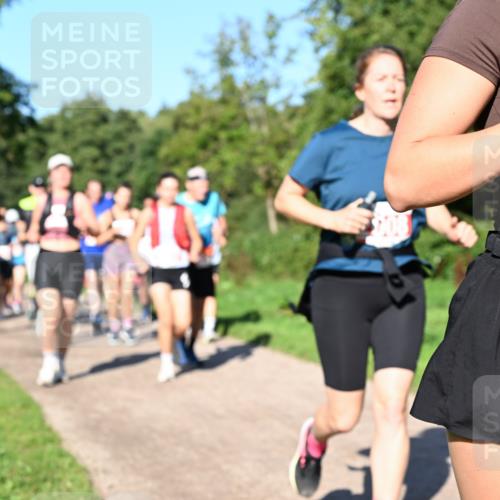 27.09.2026 - 35. Volkslauf durch das schöne Alstertal Dr. Thomas Lammeyer http://msf.ph/oto/10563491 27.09.2026 10:27:01 Laufen 23 meine-sportfotos.de