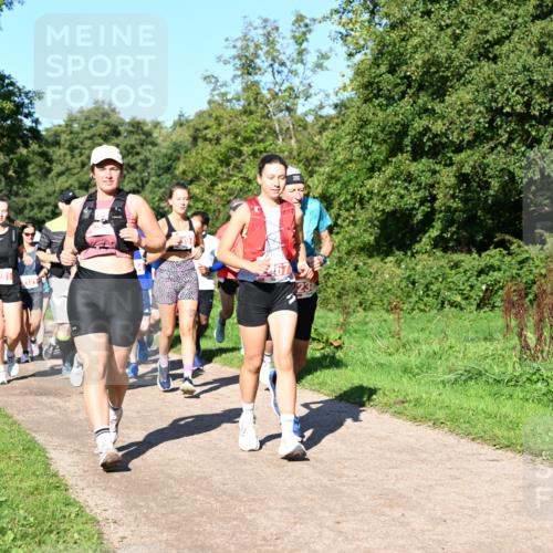 27.09.2026 - 35. Volkslauf durch das schöne Alstertal Dr. Thomas Lammeyer http://msf.ph/oto/10563496 27.09.2026 10:27:01 Laufen  meine-sportfotos.de