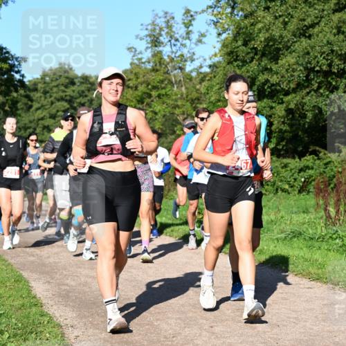 27.09.2026 - 35. Volkslauf durch das schöne Alstertal Dr. Thomas Lammeyer http://msf.ph/oto/10563502 27.09.2026 10:27:02 Laufen  meine-sportfotos.de