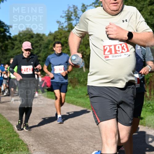 27.09.2026 - 35. Volkslauf durch das schöne Alstertal Dr. Thomas Lammeyer http://msf.ph/oto/10563529 27.09.2026 10:27:07 Laufen 2143, 2193 meine-sportfotos.de
