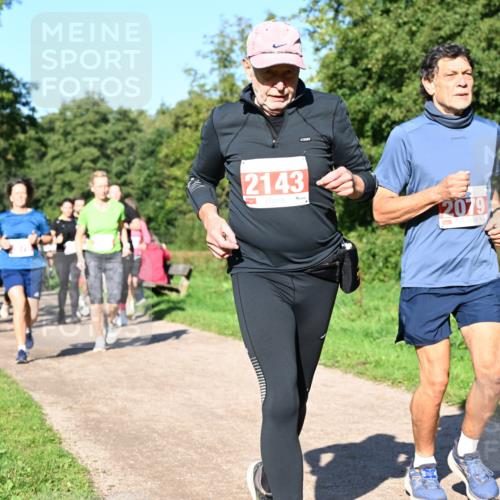 27.09.2026 - 35. Volkslauf durch das schöne Alstertal Dr. Thomas Lammeyer http://msf.ph/oto/10563540 27.09.2026 10:27:09 Laufen 2143, 2079 meine-sportfotos.de