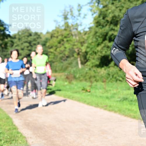 27.09.2026 - 35. Volkslauf durch das schöne Alstertal Dr. Thomas Lammeyer http://msf.ph/oto/10563546 27.09.2026 10:27:10 Laufen 2143 meine-sportfotos.de