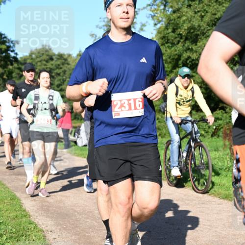 27.09.2026 - 35. Volkslauf durch das schöne Alstertal Dr. Thomas Lammeyer http://msf.ph/oto/10563588 27.09.2026 10:27:17 Laufen 2483, 2316 meine-sportfotos.de