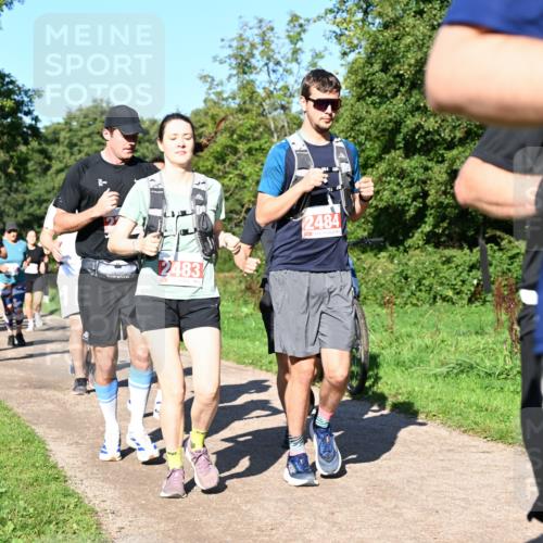27.09.2026 - 35. Volkslauf durch das schöne Alstertal Dr. Thomas Lammeyer http://msf.ph/oto/10563594 27.09.2026 10:27:18 Laufen 2483, 2484 meine-sportfotos.de