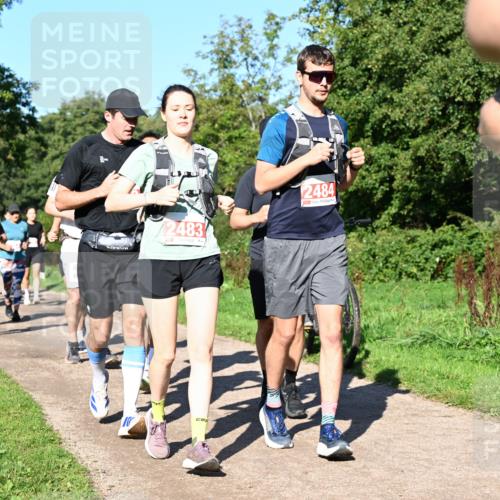 27.09.2026 - 35. Volkslauf durch das schöne Alstertal Dr. Thomas Lammeyer http://msf.ph/oto/10563595 27.09.2026 10:27:18 Laufen 2483, 2484 meine-sportfotos.de