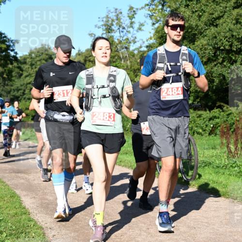 27.09.2026 - 35. Volkslauf durch das schöne Alstertal Dr. Thomas Lammeyer http://msf.ph/oto/10563596 27.09.2026 10:27:18 Laufen 15, 2312, 2483, 2484 meine-sportfotos.de