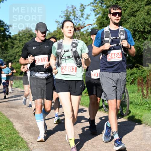 27.09.2026 - 35. Volkslauf durch das schöne Alstertal Dr. Thomas Lammeyer http://msf.ph/oto/10563597 27.09.2026 10:27:18 Laufen 2315, 2312, 2483, 237, 2484 meine-sportfotos.de