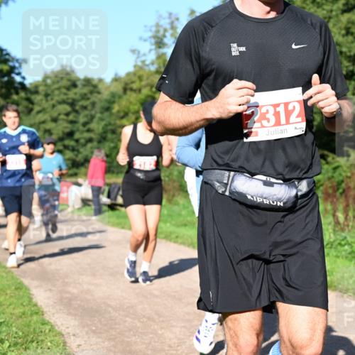 27.09.2026 - 35. Volkslauf durch das schöne Alstertal Dr. Thomas Lammeyer http://msf.ph/oto/10563608 27.09.2026 10:27:20 Laufen 2312 meine-sportfotos.de