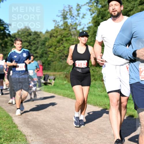 27.09.2026 - 35. Volkslauf durch das schöne Alstertal Dr. Thomas Lammeyer http://msf.ph/oto/10563614 27.09.2026 10:27:21 Laufen 2182, 2430 meine-sportfotos.de
