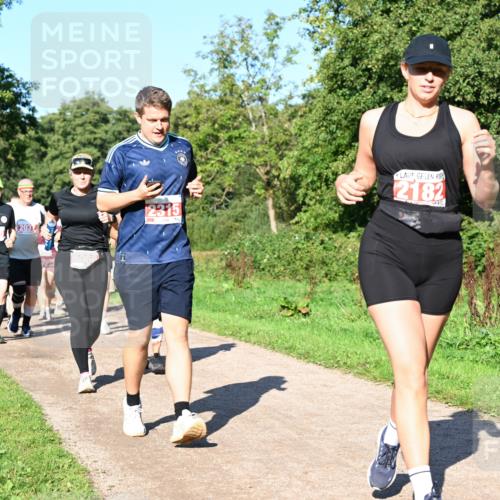 27.09.2026 - 35. Volkslauf durch das schöne Alstertal Dr. Thomas Lammeyer http://msf.ph/oto/10563620 27.09.2026 10:27:22 Laufen 203, 22, 15, 2182 meine-sportfotos.de