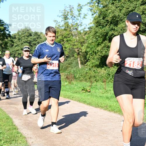 27.09.2026 - 35. Volkslauf durch das schöne Alstertal Dr. Thomas Lammeyer http://msf.ph/oto/10563621 27.09.2026 10:27:22 Laufen 2037, 2315, 2182 meine-sportfotos.de
