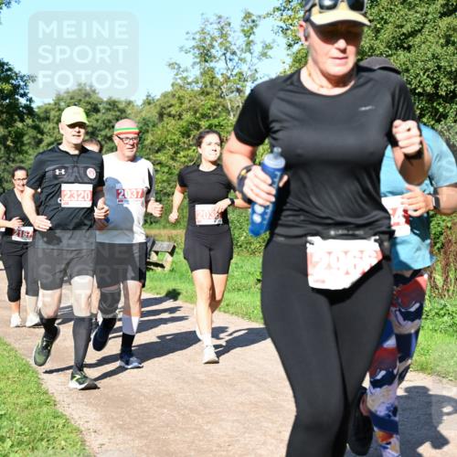 27.09.2026 - 35. Volkslauf durch das schöne Alstertal Dr. Thomas Lammeyer http://msf.ph/oto/10563638 27.09.2026 10:27:25 Laufen 2187, 2320, 2037, 57, 203 meine-sportfotos.de