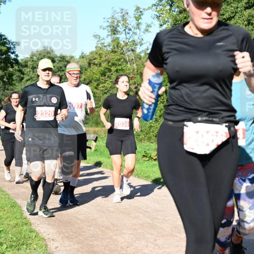 27.09.2026 - 35. Volkslauf durch das schöne Alstertal Dr. Thomas Lammeyer http://msf.ph/oto/10563639 27.09.2026 10:27:25 Laufen 2320, 2037, 2038 meine-sportfotos.de