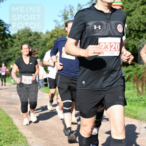 27.09.2026 - 35. Volkslauf durch das schöne Alstertal Dr. Thomas Lammeyer http://msf.ph/oto/10563653 27.09.2026 10:27:27 Laufen 2320, 2038 meine-sportfotos.de