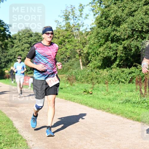 27.09.2026 - 35. Volkslauf durch das schöne Alstertal Dr. Thomas Lammeyer http://msf.ph/oto/10563713 27.09.2026 10:27:38 Laufen 2474, 12475 meine-sportfotos.de