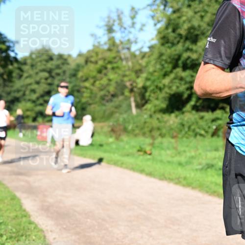 27.09.2026 - 35. Volkslauf durch das schöne Alstertal Dr. Thomas Lammeyer http://msf.ph/oto/10563727 27.09.2026 10:27:39 Laufen  meine-sportfotos.de