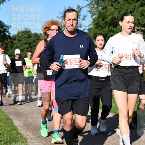 27.09.2026 - 35. Volkslauf durch das schöne Alstertal Dr. Thomas Lammeyer http://msf.ph/oto/10563815 27.09.2026 10:28:01 Laufen  meine-sportfotos.de