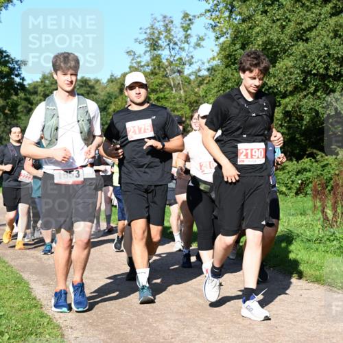 27.09.2026 - 35. Volkslauf durch das schöne Alstertal Dr. Thomas Lammeyer http://msf.ph/oto/10563833 27.09.2026 10:28:03 Laufen 2006, 2223, 1653, 2175, 210, 2190 meine-sportfotos.de