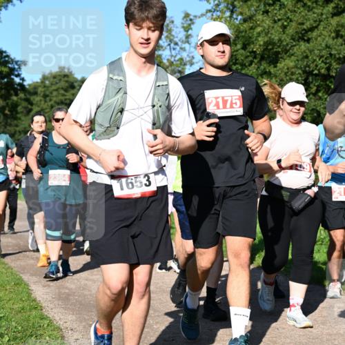 27.09.2026 - 35. Volkslauf durch das schöne Alstertal Dr. Thomas Lammeyer http://msf.ph/oto/10563840 27.09.2026 10:28:05 Laufen 2006, 2364, 1653, 2175, 2134, 2190 meine-sportfotos.de