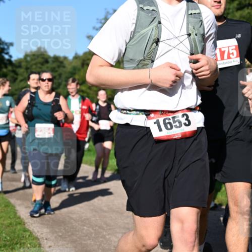 27.09.2026 - 35. Volkslauf durch das schöne Alstertal Dr. Thomas Lammeyer http://msf.ph/oto/10563843 27.09.2026 10:28:05 Laufen 175, 1653, 213 meine-sportfotos.de