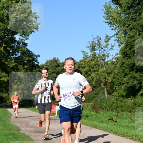 27.09.2026 - 35. Volkslauf durch das schöne Alstertal Dr. Thomas Lammeyer http://msf.ph/oto/10563935 27.09.2026 10:33:43 Laufen 3984, 3360 meine-sportfotos.de