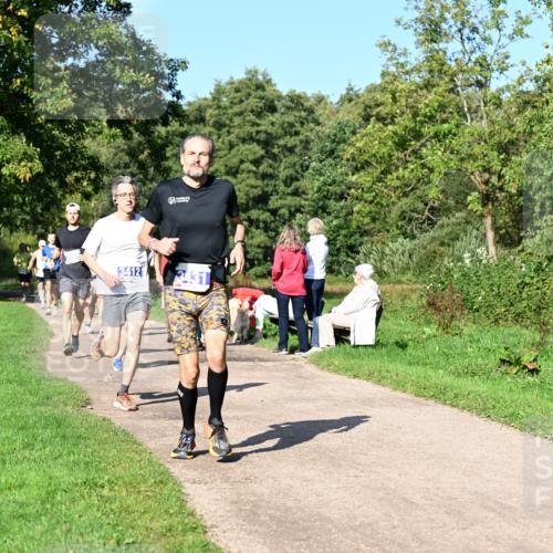 27.09.2026 - 35. Volkslauf durch das schöne Alstertal Dr. Thomas Lammeyer http://msf.ph/oto/10564039 27.09.2026 10:34:06 Laufen 3412, 3431 meine-sportfotos.de