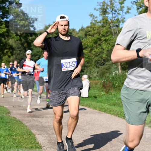 27.09.2026 - 35. Volkslauf durch das schöne Alstertal Dr. Thomas Lammeyer http://msf.ph/oto/10564066 27.09.2026 10:34:11 Laufen 3995, 569 meine-sportfotos.de