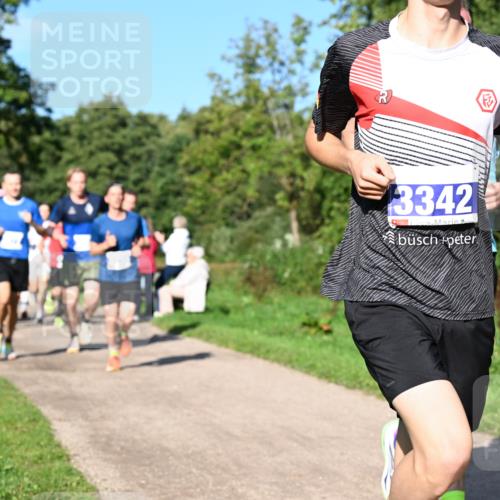 27.09.2026 - 35. Volkslauf durch das schöne Alstertal Dr. Thomas Lammeyer http://msf.ph/oto/10564087 27.09.2026 10:34:14 Laufen 3342 meine-sportfotos.de