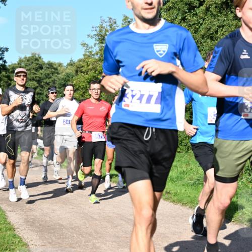 27.09.2026 - 35. Volkslauf durch das schöne Alstertal Dr. Thomas Lammeyer http://msf.ph/oto/10564104 27.09.2026 10:34:17 Laufen 241, 979, 3277, 3202 meine-sportfotos.de