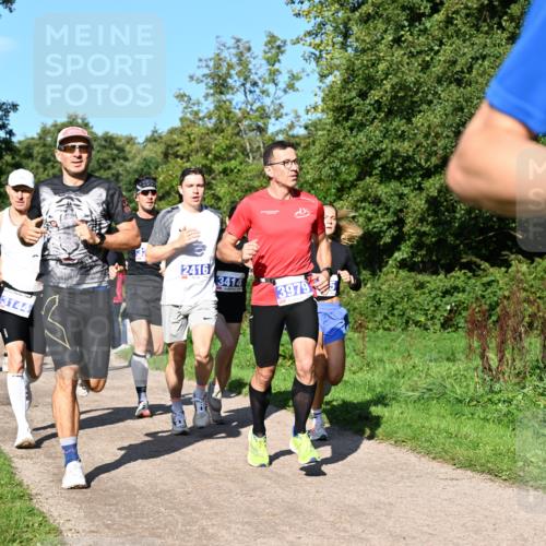 27.09.2026 - 35. Volkslauf durch das schöne Alstertal Dr. Thomas Lammeyer http://msf.ph/oto/10564108 27.09.2026 10:34:17 Laufen 3144, 2416, 3414, 39795 meine-sportfotos.de