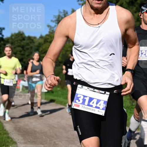 27.09.2026 - 35. Volkslauf durch das schöne Alstertal Dr. Thomas Lammeyer http://msf.ph/oto/10564121 27.09.2026 10:34:19 Laufen 3144, 3261 meine-sportfotos.de