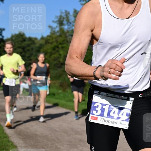 27.09.2026 - 35. Volkslauf durch das schöne Alstertal Dr. Thomas Lammeyer http://msf.ph/oto/10564122 27.09.2026 10:34:19 Laufen 3144, 3261 meine-sportfotos.de
