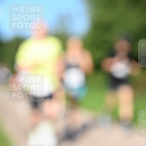27.09.2026 - 35. Volkslauf durch das schöne Alstertal Dr. Thomas Lammeyer http://msf.ph/oto/10564129 27.09.2026 10:34:20 Laufen  meine-sportfotos.de