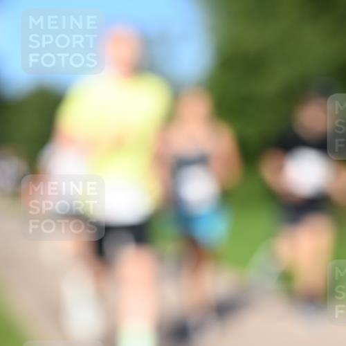 27.09.2026 - 35. Volkslauf durch das schöne Alstertal Dr. Thomas Lammeyer http://msf.ph/oto/10564130 27.09.2026 10:34:20 Laufen  meine-sportfotos.de