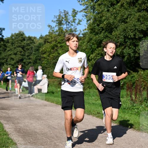 27.09.2026 - 35. Volkslauf durch das schöne Alstertal Dr. Thomas Lammeyer http://msf.ph/oto/10564138 27.09.2026 10:34:22 Laufen 968, 395 meine-sportfotos.de