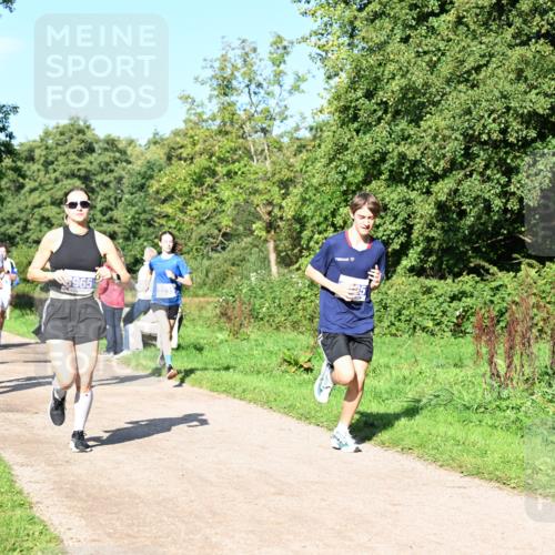 27.09.2026 - 35. Volkslauf durch das schöne Alstertal Dr. Thomas Lammeyer http://msf.ph/oto/10564157 27.09.2026 10:34:24 Laufen 3398, 3211 meine-sportfotos.de